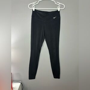 Black Nike women’s dri-fit Leggings